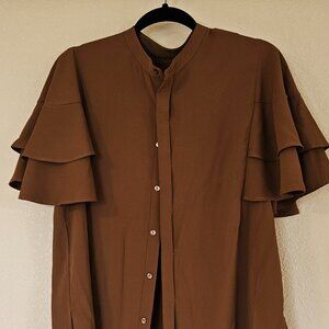 Brown short-sleeved blouse with Mandarin collar and ruffle sleeves
